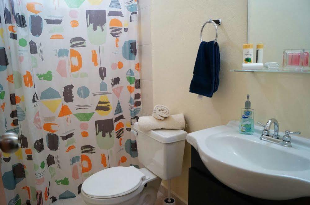 Mv Suites Monterrey Eksteriør billede